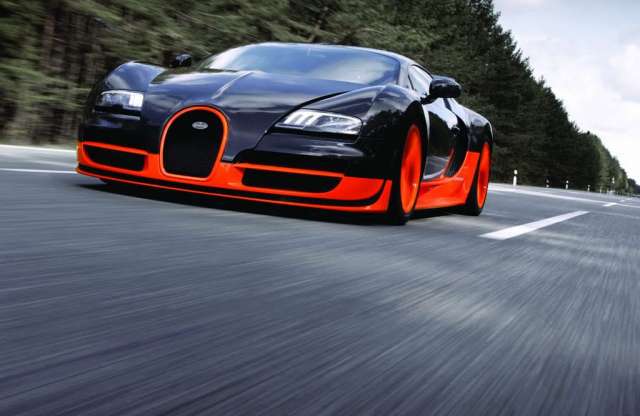 434-gyel ment a Bugatti