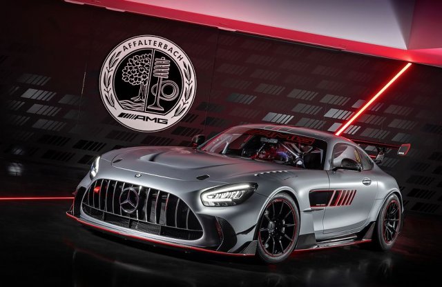 Egy újabb speciális változat érkezik a Mercedes-AMG GT-ből: a gyártó valaha volt legerősebb autója