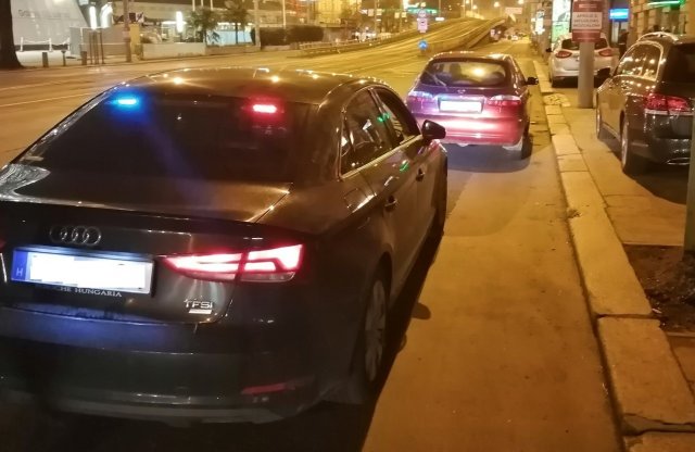 Ittas sofőrök, piroson áthajtók és illegális tuning: ilyen egy éjszakai műszak a fővárosban