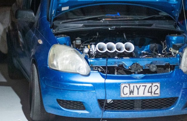 Egy Yarisba ültetett Prius-motor? Mi sülhetne el rosszul?