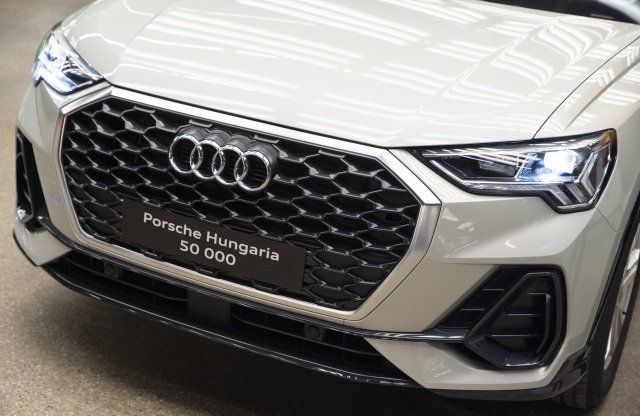 Egy Győrben gyártott Q3 lett az ötvenezredik itthon elkelt Audi