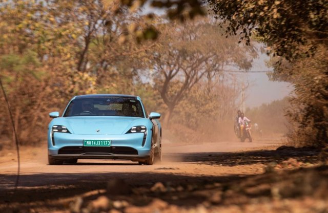 1300 km-es hatótávval számol a Porsche, intenzíven kutatják az új akkumulátortechnológiákat