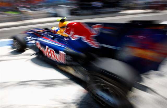 Jövőre Mercedes motor kerülhet a Red Bullba