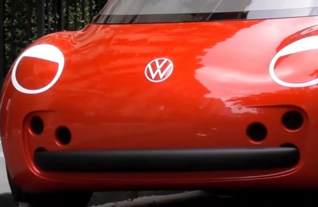 Párizsban látták először élőben az új VW Bogarat