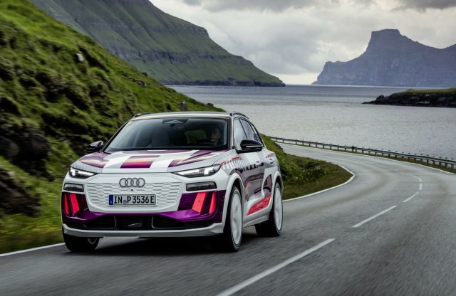 Csicsás külsővel villantotta meg a jövőre érkező Q6 e-tront az Audi