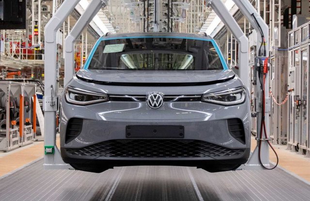 Folytatódik a Volkswagen elektromos autókkal kapcsolatos terveinek leépítése