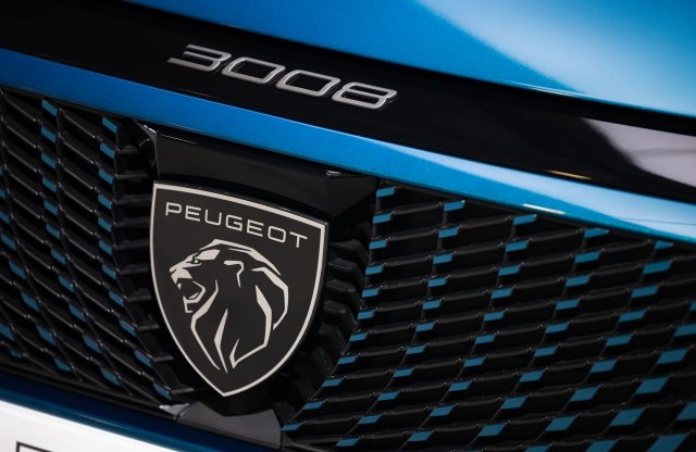 A Peugeot is elkezdi használni az autóiban a mesterséges intelligenciát