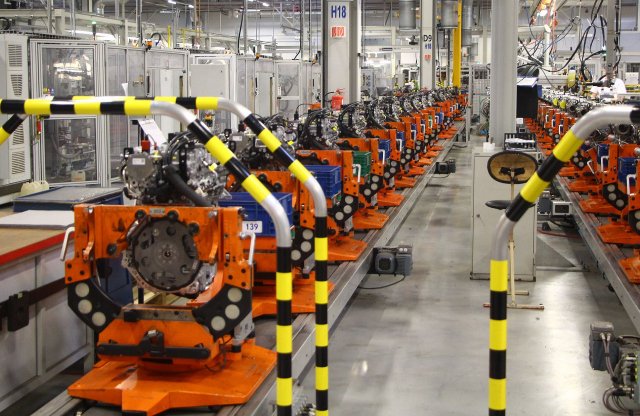 Szentgotthárdon bővül az Opel gyár, hamarosan elektromos autókhoz is gyártanak majd motorokat