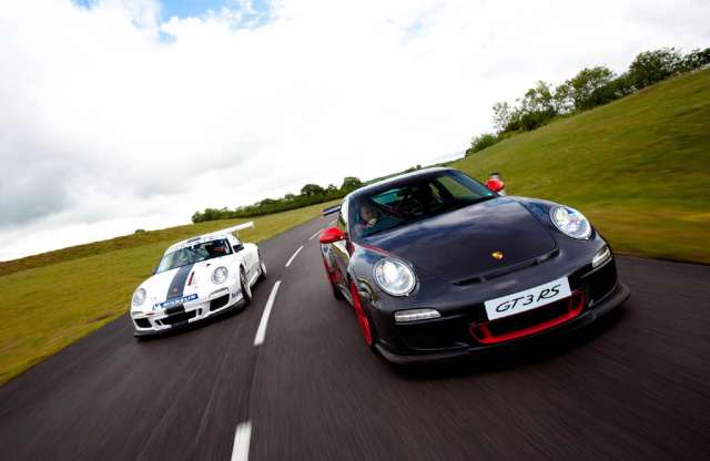 A GT3 RS-ből készít versenyautót a Porsche