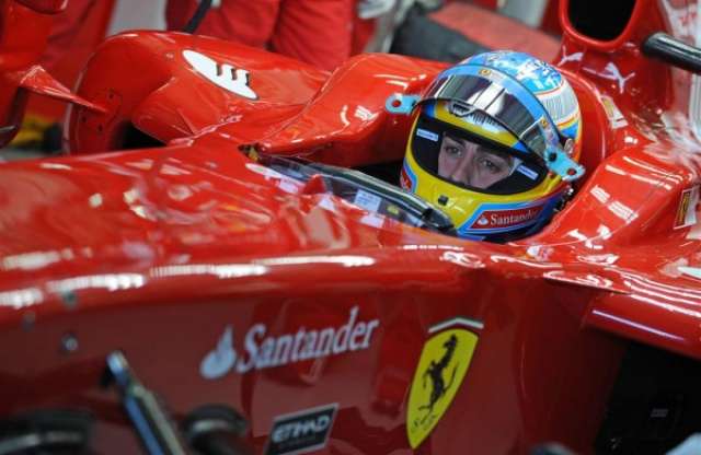 Alonso pechje: Petrov rosszkor volt jó helyen