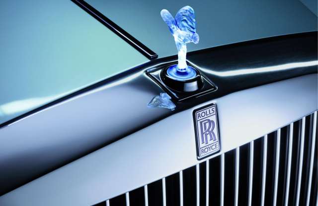 Benzin nélkül is kell a pompa, jön az elektromos Rolls-Royce