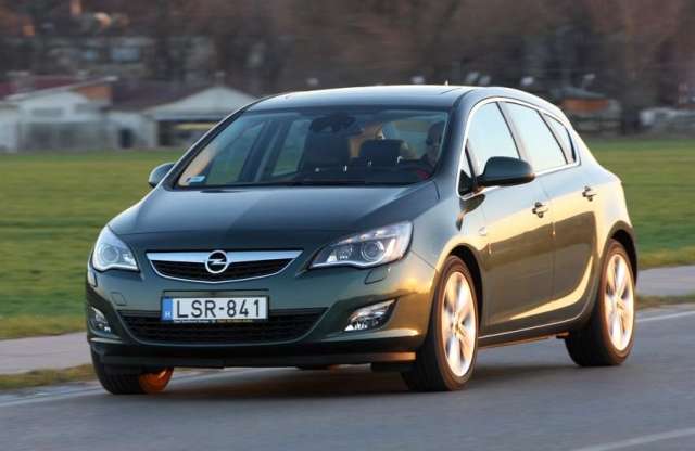 Opel Astra 2.0 CDTI Cosmo Automata teszt