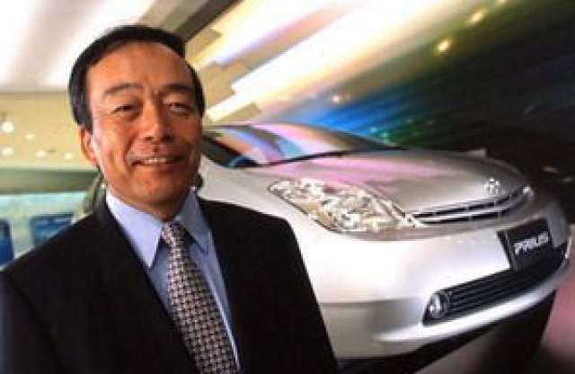 Hibridek sorát ígéri a Toyota