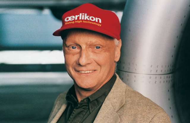 Lauda beszólt Schumachernek