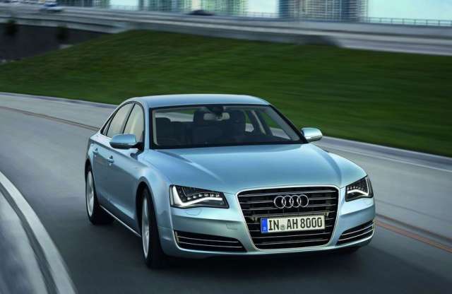 Jövőre már valóság az Audi A8 Hybrid