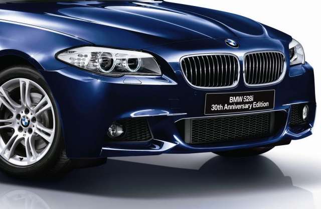 BMW 528i 30th Anniversary Edition