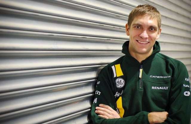 Trulli helyett Petrov a Caterham F1-csapatánál