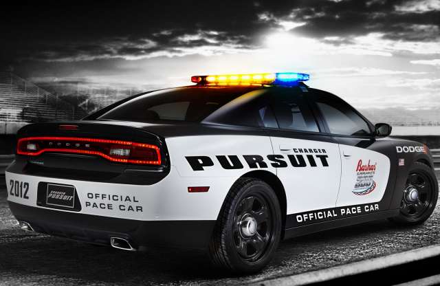 Dodge Charger Pursuit: rendőrautó a NASCAR-ban