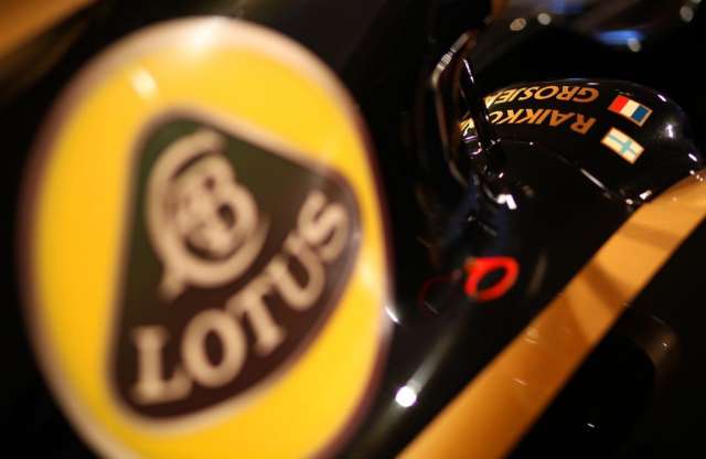 Folytatódik a Lotus F1-névmizéria