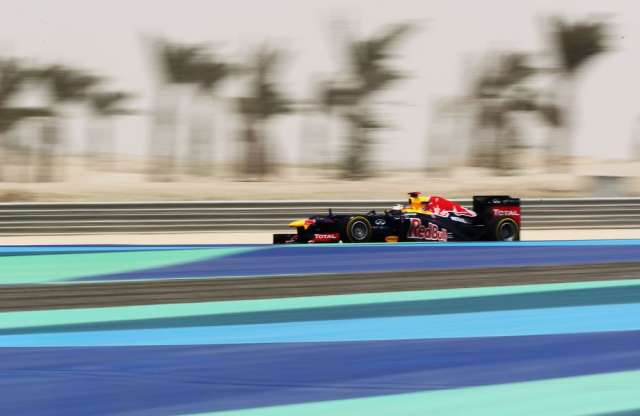 F1: Red Bull-pole a bahreini porban