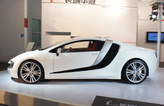 CH-Auto Lithia: elektromos sportkocsi Kínából ismerős vonalakkal