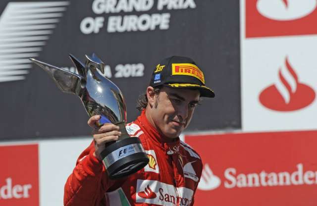 Alonso nyert, Schumacher dobogós lett Valenciában
