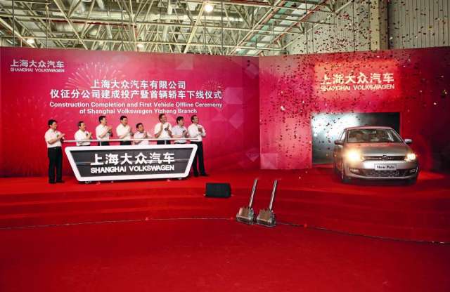 Kínában nyitott új gyárat a Volkswagen