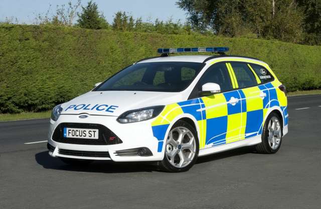 Focus ST kombi rendőrautókat kaphatnak a brit hekusok