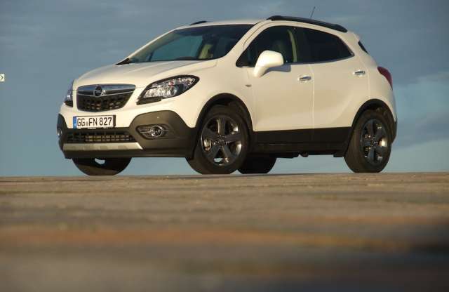 Dinamikus vonalak és törések: bemutatkozik az Opel Mokka
