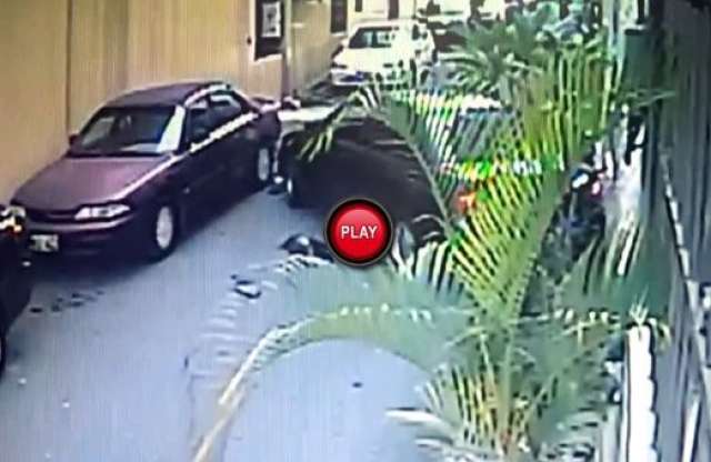 Bizarr balesetet rögzített egy tajvani biztonsági kamera