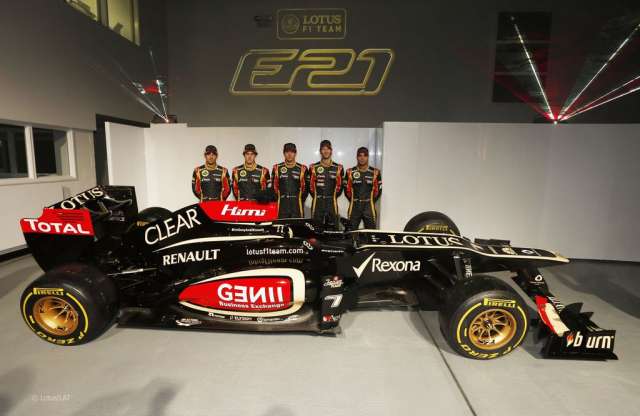 F1: elsőként a Lotus jött ki a 2013-as autójával