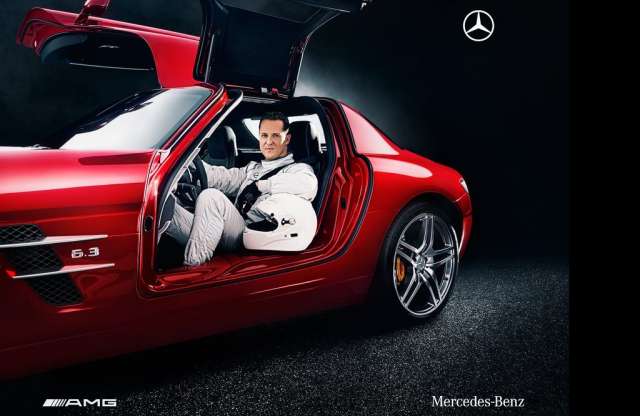 Pályát épít és utcai Mercedeseket is tesztel Schumacher