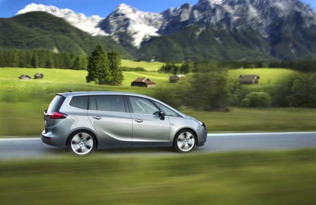Magyar dízellel 4,1 litert fogyaszt az Opel Zafira Tourer