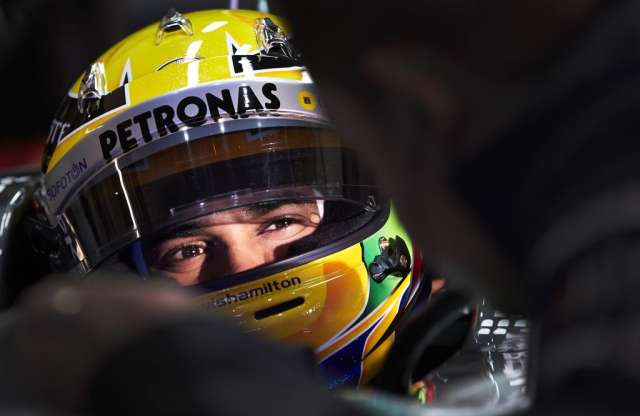 Hamilton: Évek óta Vettelé a legjobb F1-autó